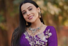 "Singer Kinjal Rabari appears before Gujarat High Court via video conferencing"