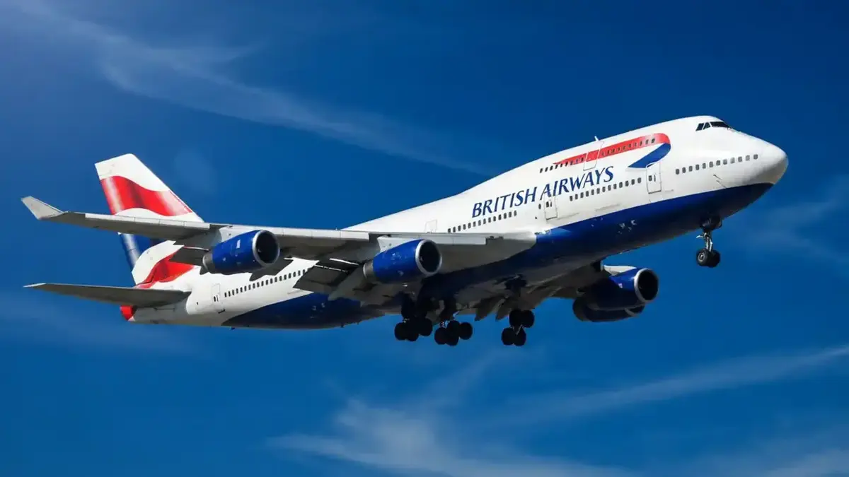 British Airways Flight To Chicago Turns Back After 28,000 Foot Descent Over Ireland