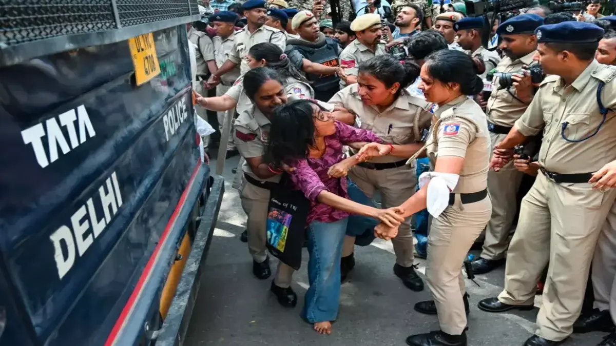 Three Women Journalists Allege Sexual Harassment By Delhi Cops At Jantar Mantar