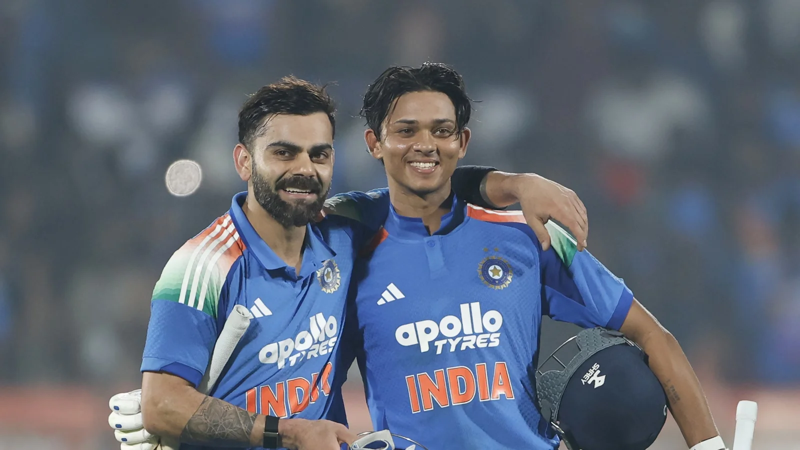 Kohli Teaches Yashasvi Dance Moves On The Field; Jadeja And Kuldeep Burst Out Laughing