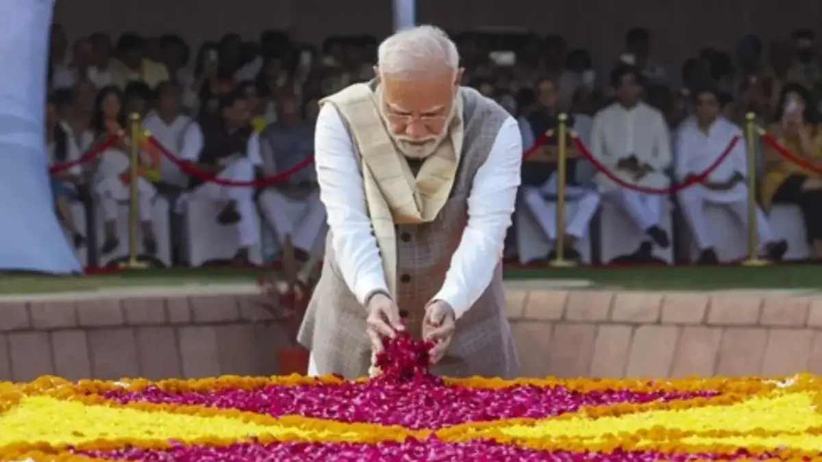 PM Modi Pays Tribute To Lal Bahadur Shastri: The Quiet Leader Whose ‘Jai Jawan, Jai Kisan’ Still Resonates