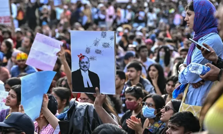 Modi Slogan Sparks Clash At Delhi Protest