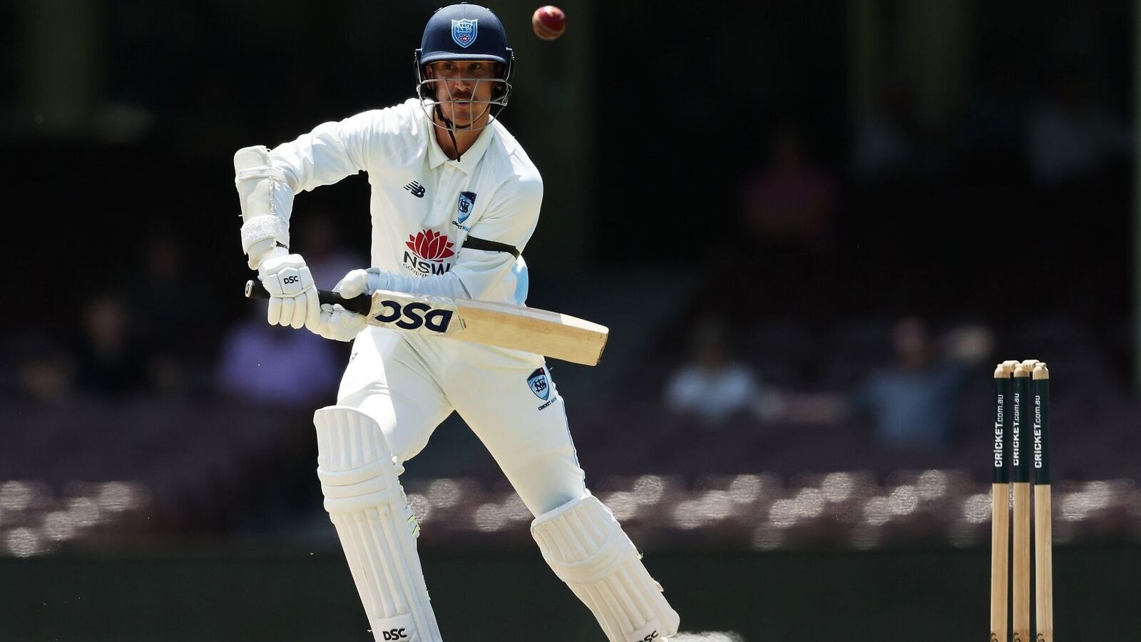 Cancer Survivor Nic Maddinson Returns to Test Cricket After 10 Years, Gets Bowled for a Duck Off His 33rd Ball
