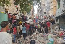 1 Dead, 8 Injured After Multi-Storey House Collapses in Delhi's Seemapuri; Several Feared Trapped