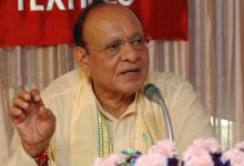 Former Gujarat Chief Minister Shankersinh Vaghela addressing a public meeting in Sagbara, Narmada district