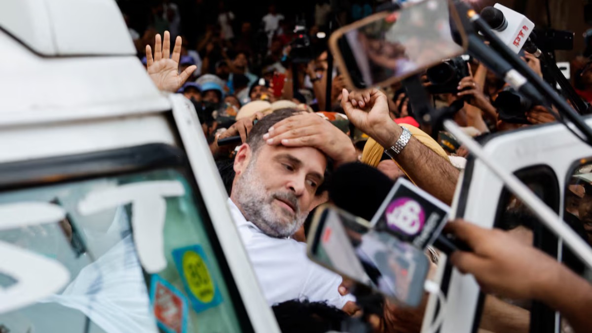 Solicitor General Alleges Women Cops Were Molested at Rahul Gandhi-Led Protest, Tells Supreme Court