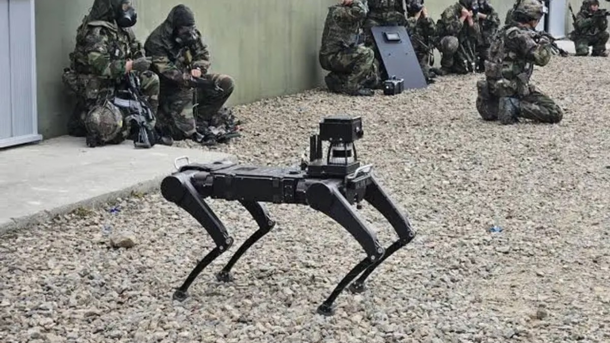 South Korea Opens Its First Military AI Transformation Base in Pangyo to Train Robots